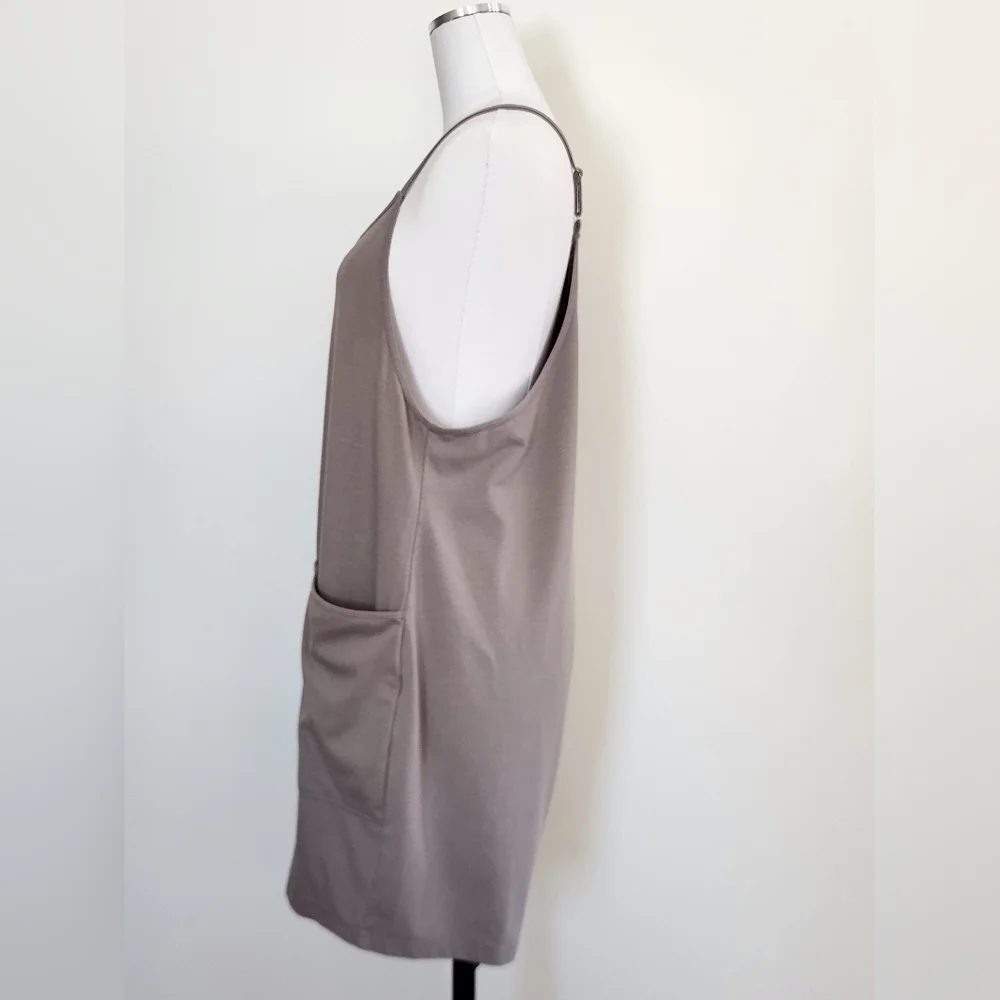 || CARACILIA || Grey Romper Adjustable Straps Shorts Pockets Sz Lg
